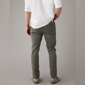 NWT American Eagle Outfitters Slim  Flex Lived-In Khakis Gray Chinos 34x34